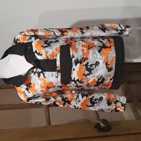 Special Delivery Los Angeles Camo Windbreaker NWOT - Picture 1 of 8